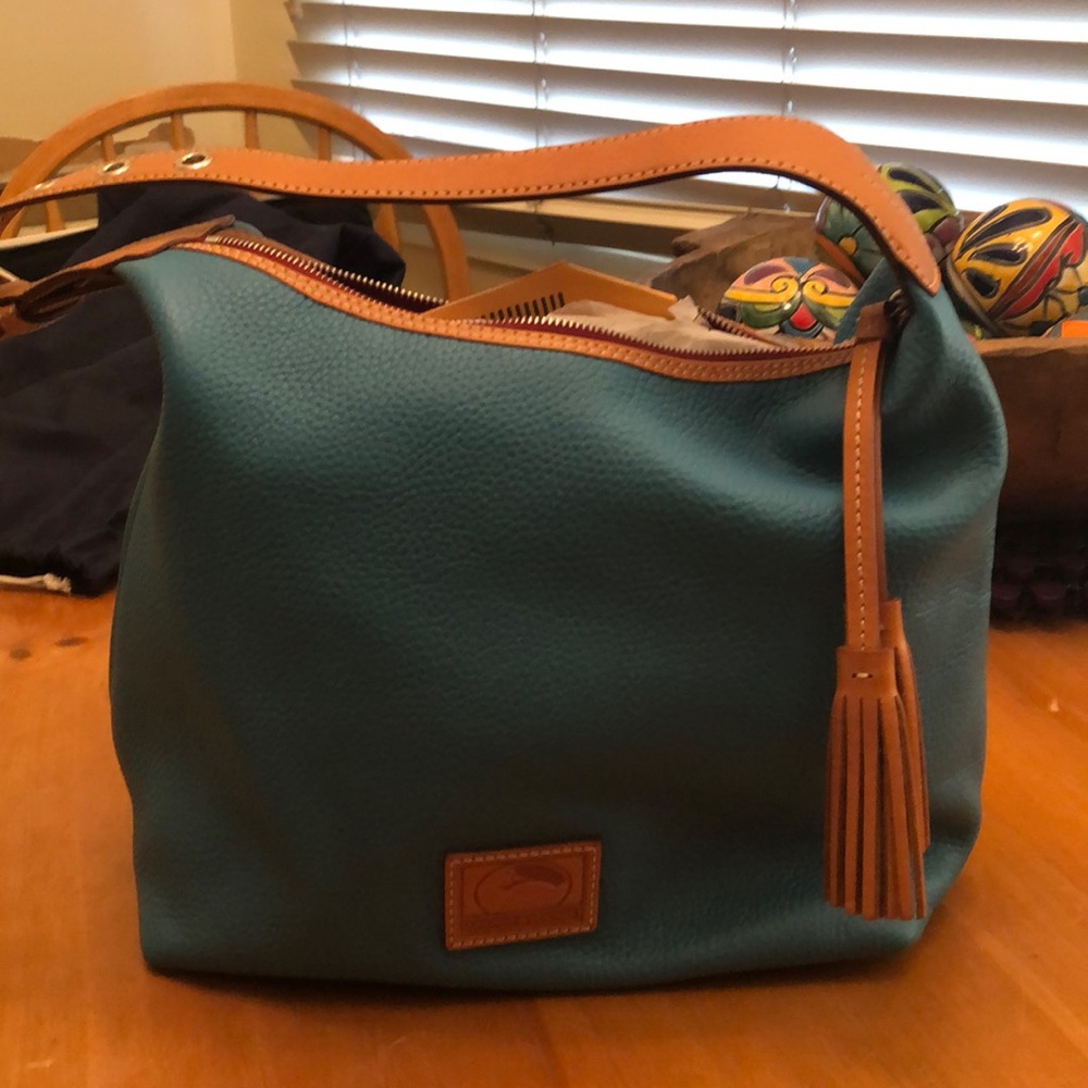 Dooney and Bourke turquoise handbag